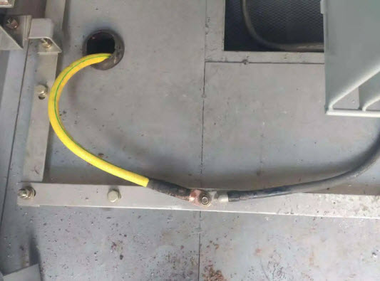 充电桩保护接地