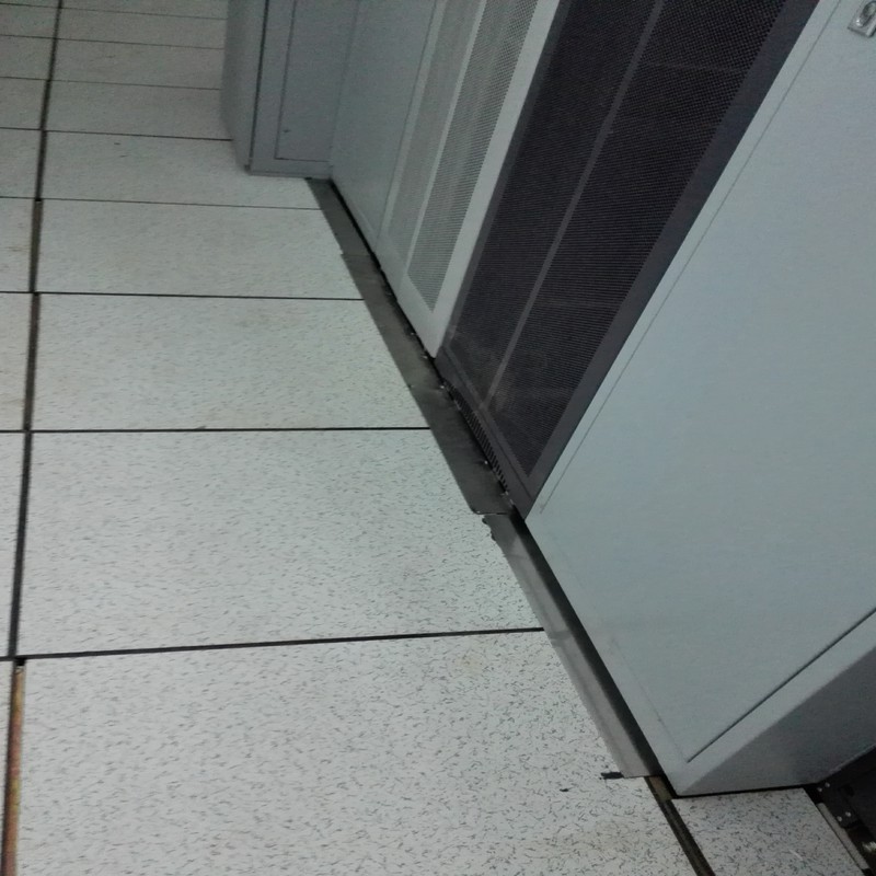 惠州仲恺企业机房全套装修 地板机房墙板吊顶